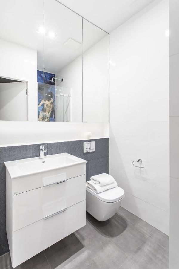 גדנסק Lion Apartments - Naviflat Brabank Premium Apartment With Parking מראה חיצוני תמונה