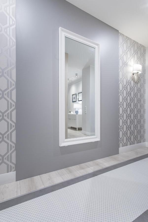 גדנסק Lion Apartments - Naviflat Brabank Premium Apartment With Parking מראה חיצוני תמונה